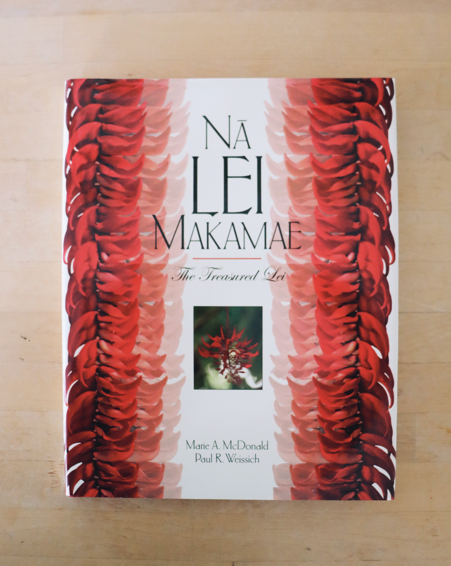 Nā Lei Makamae