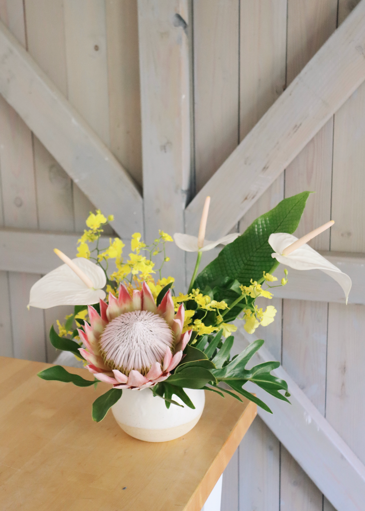 "I Love You Mama" - Mother's Day Floral Arrangement